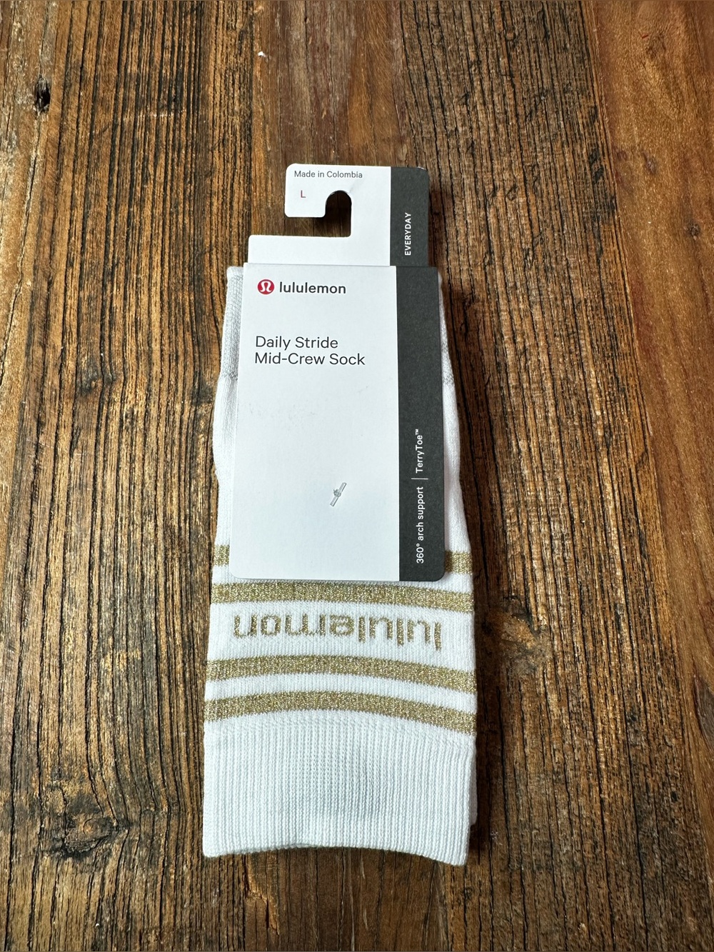 lululemon athletica Mid-Crew Sock in White and Gold